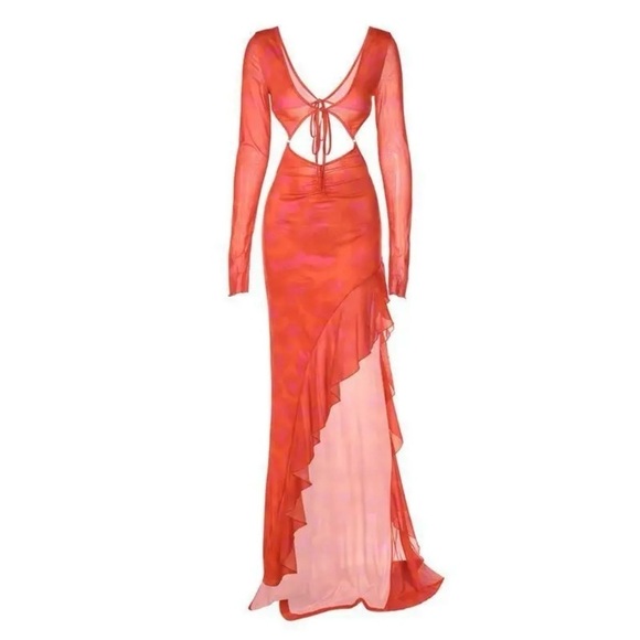 O-Cut out Dress - Picture 5 of 7